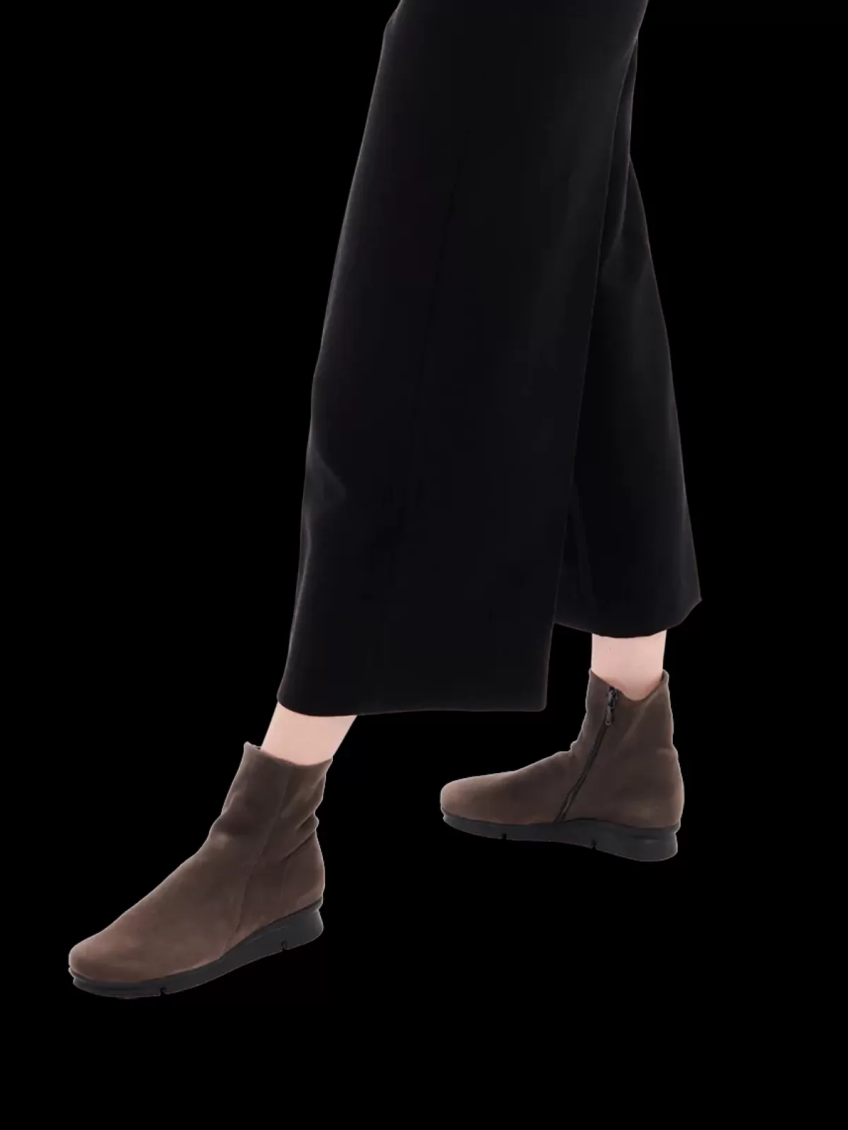 womens_padaro_ankle_boots_shoes___available_colors_from__to___arche_5.webp Women's Padaro Ankle Boots Shoes - 3 Available Colors From 35 To 42 - -Arche New